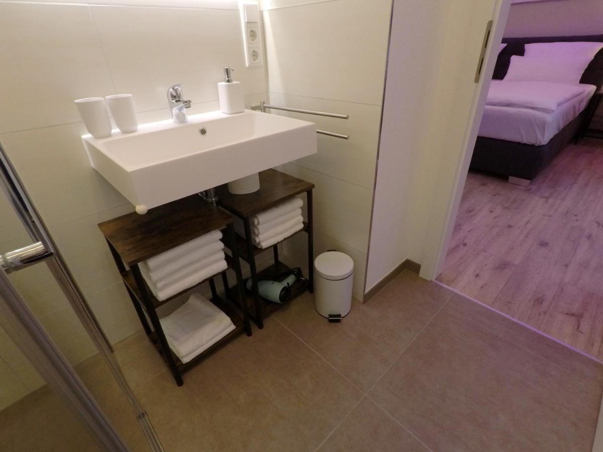 -Neubau- 42 Qm Balkon-Apartment Fulda Buitenkant foto