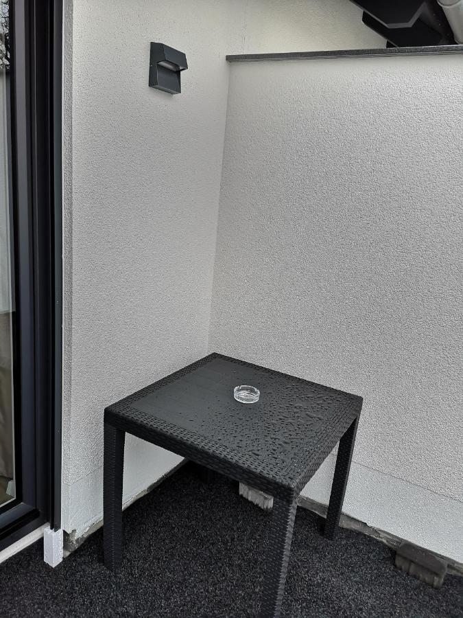 -Neubau- 42 Qm Balkon-Apartment Fulda Buitenkant foto